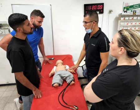 برامج تأهيل بالطب الطوارئ للأطفال في باده – بوريا
